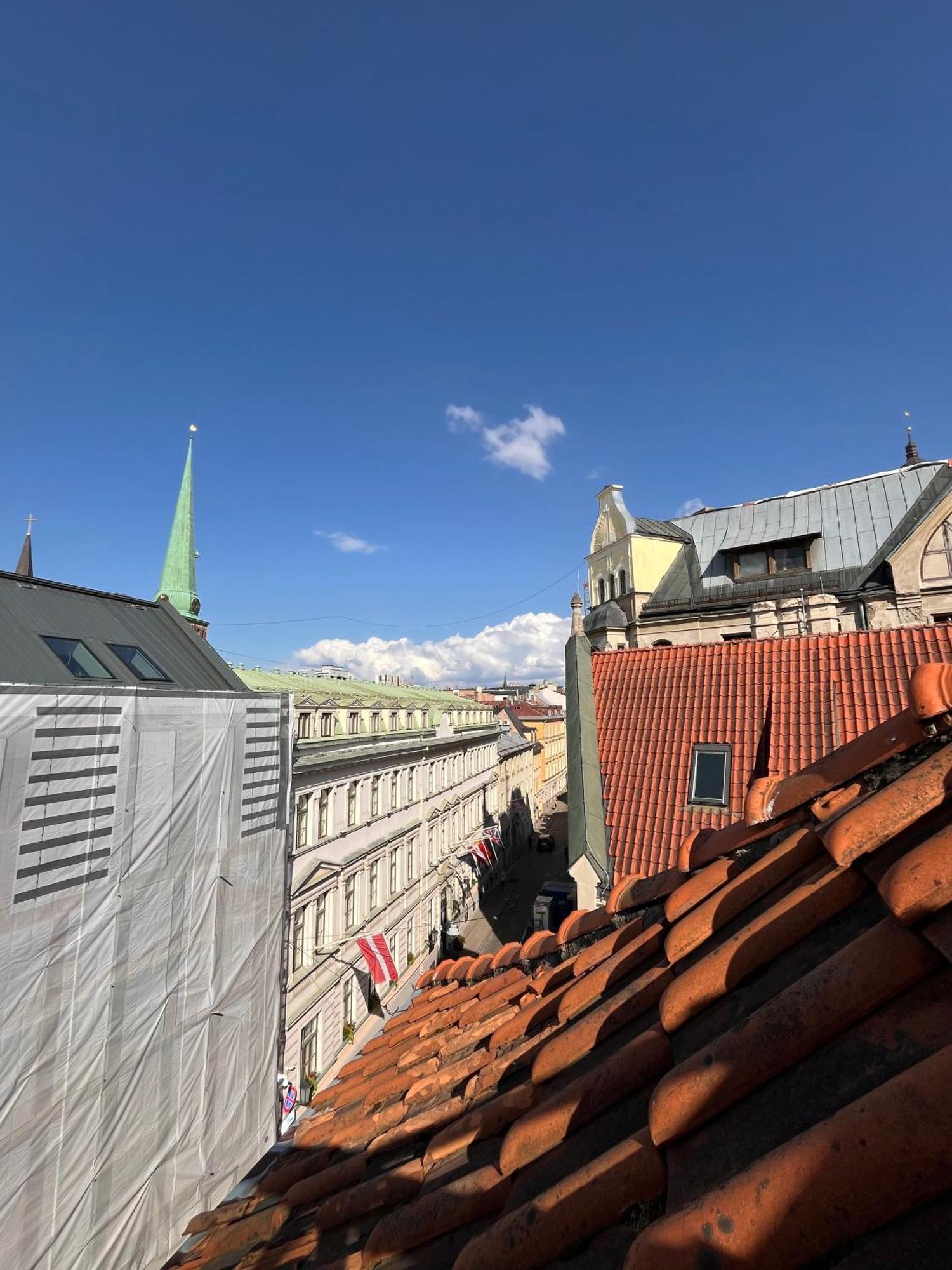 Íbúð Authentic Loft In The Heart Of Old Town